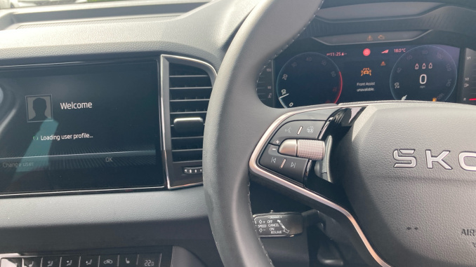 Skoda Karoq 1.5 TSI SE Edition 5dr Petrol Estate - Image 17